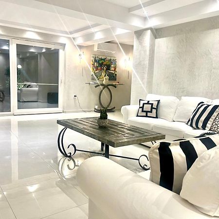 Dioni Luxury House Villa Nea Iraklitsa Exterior photo