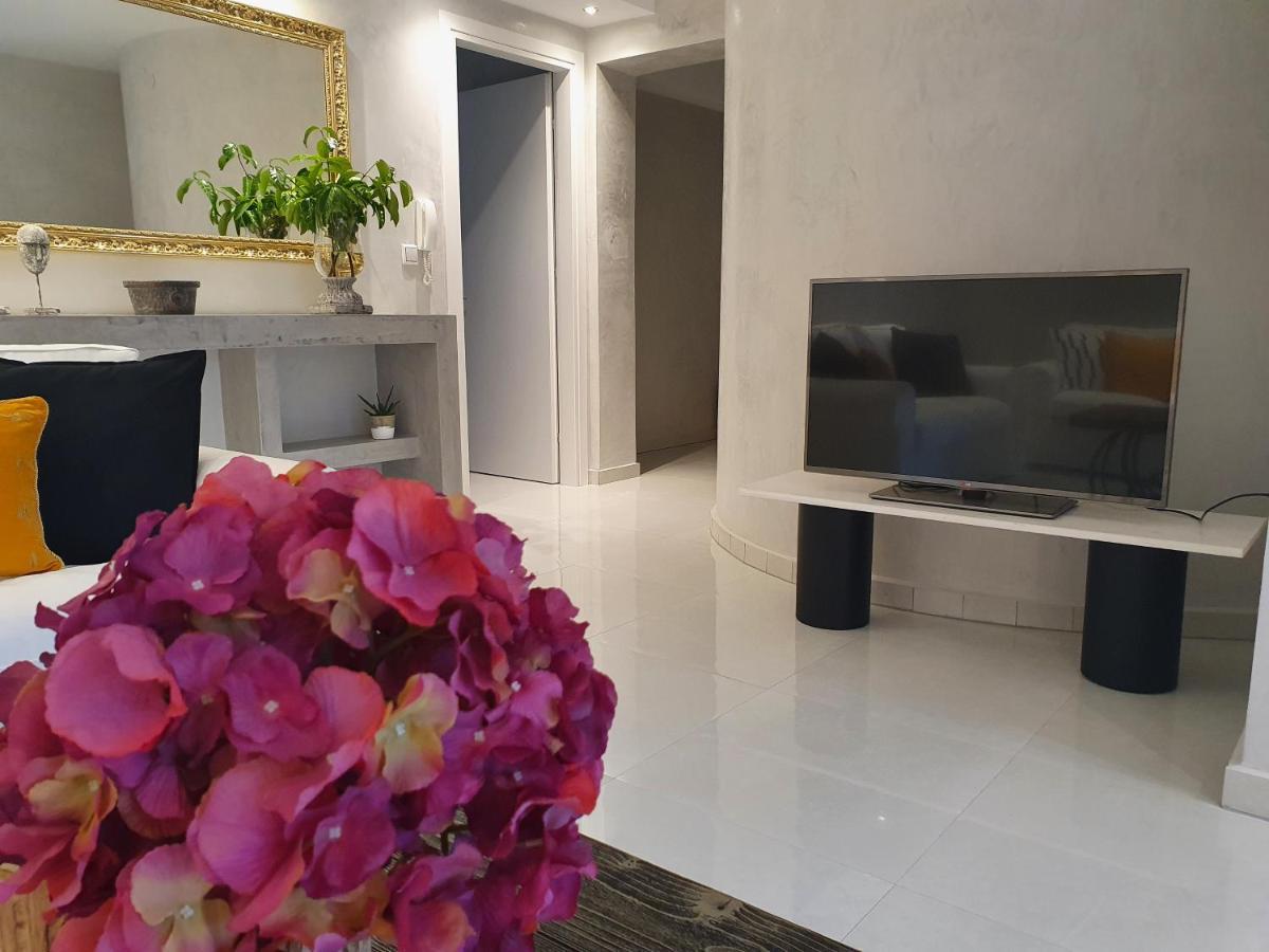 Dioni Luxury House Villa Nea Iraklitsa Exterior photo