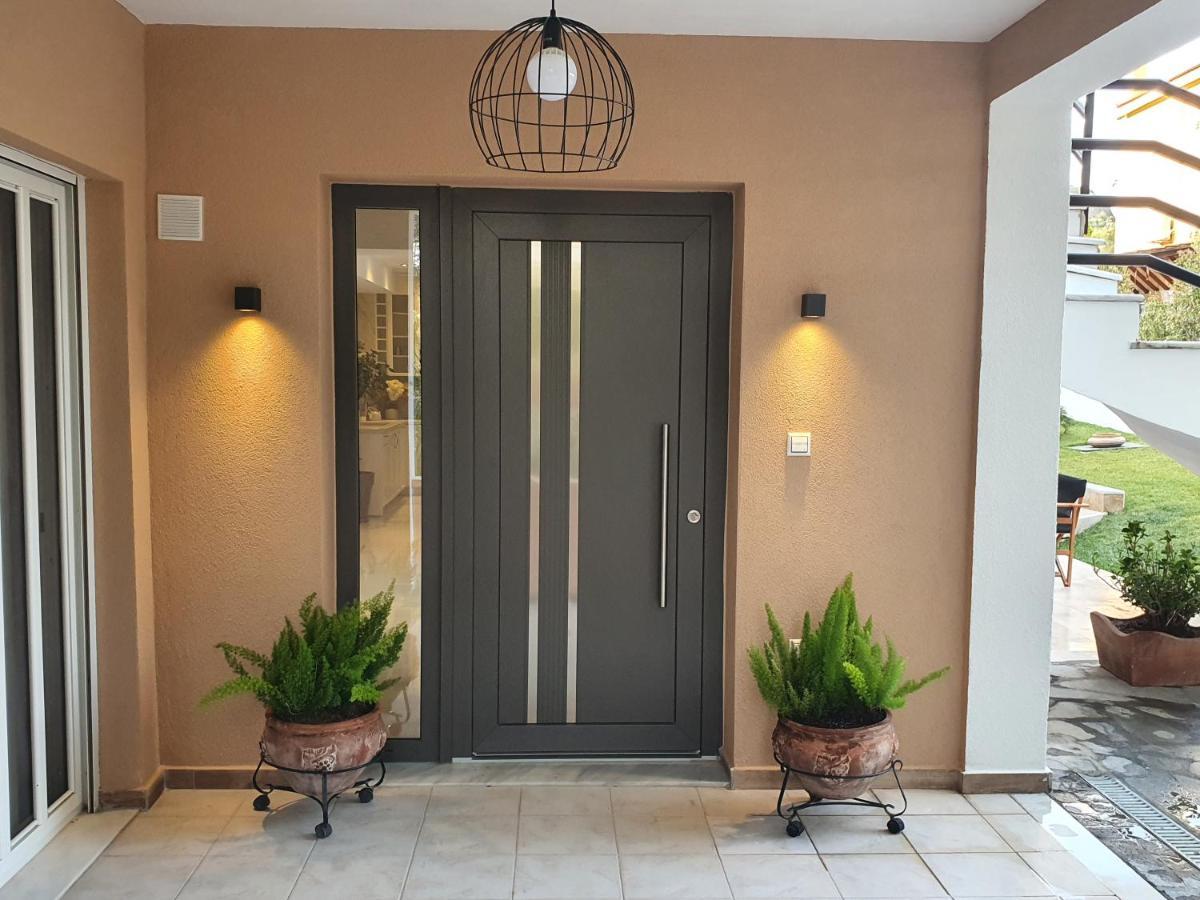 Dioni Luxury House Villa Nea Iraklitsa Exterior photo