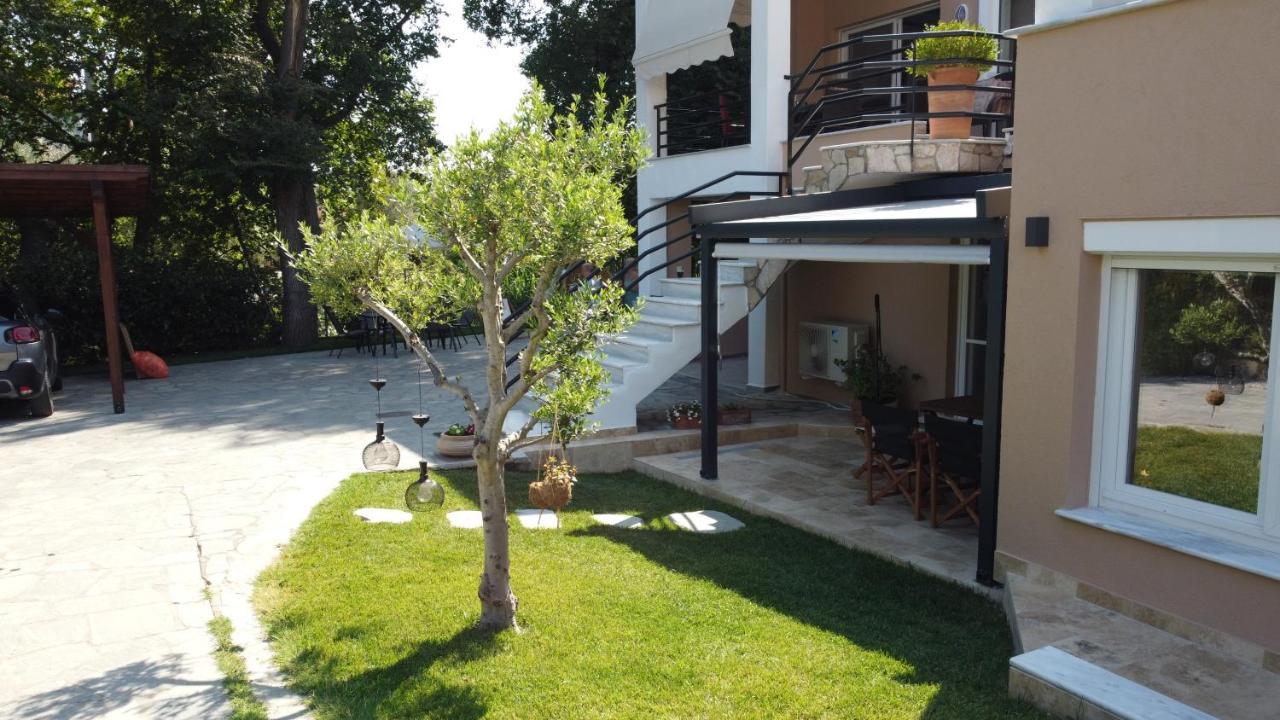 Dioni Luxury House Villa Nea Iraklitsa Exterior photo
